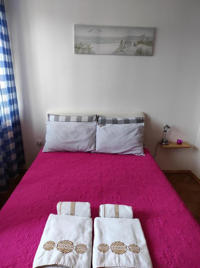 Apartmán Stan U Centru Podgorica Exteriér fotografie