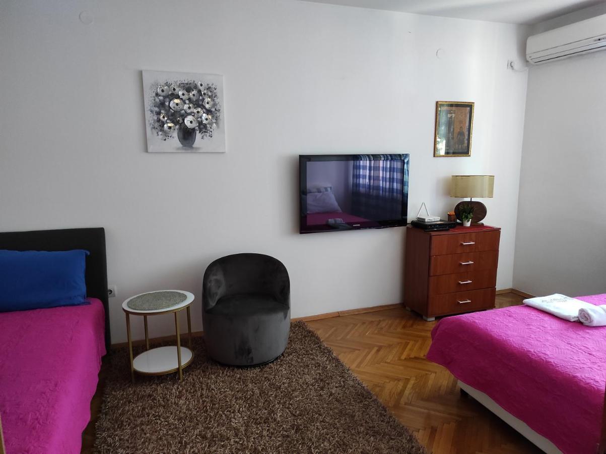 Apartmán Stan U Centru Podgorica Exteriér fotografie